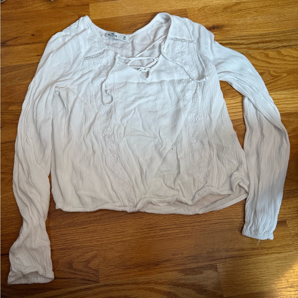 White Hollister tie front v-neck long sleeve shirt